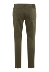 Pantalons vert olive, design ajusté, en coton, cinq poches, passants de ceinture, empiècement au dos et détails de couture.