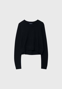 Pull court noir à manches longues avec encolure ronde, poignets côtelés et ourlet légèrement incurvé sur un fond gris clair uni.