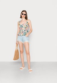 ONLY ONLNOVA LUX STRAP ROCHELLE  - Top - soft pink summer