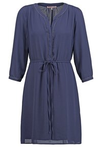 Robe bleu marine longueur genoux avec manches trois-quarts, taille à cordon, encolure en V et surpiqûres blanches le long de l'encolure et des poignets.