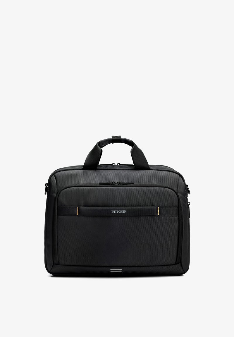 Czarna prostokątna teczka z dwoma uchwytami, przednią kieszenią na zamek oraz logo "WITTCHEN" na przednim panelu.