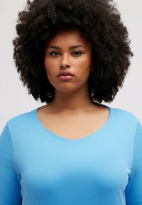 Ulla Popken T-shirt basic - petrol