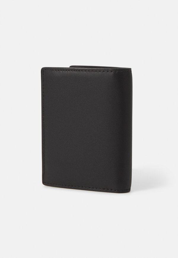 SLEEK BIFOLD  - Wallet3
