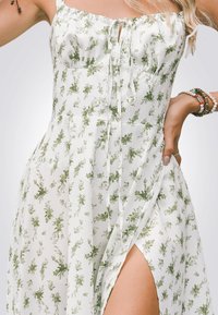 Cupshe MIDI MILKMAID - Robe de jour - white