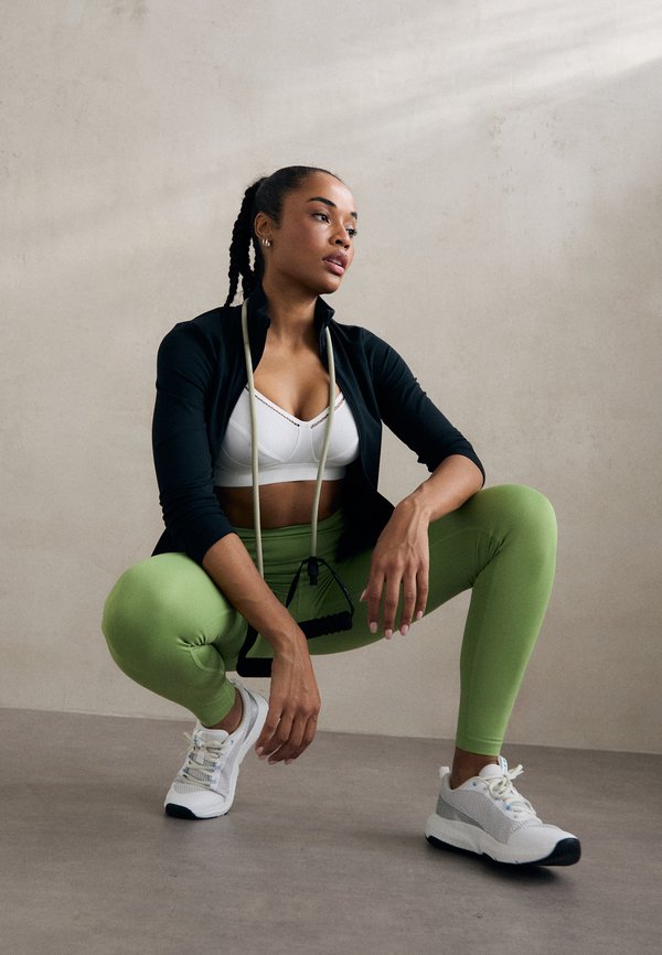 ACTIVE CLASSIC SUPPORT BRA - High support sports bra4