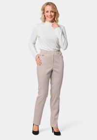 GOLDNER SCHLUPF LOUISA  - Broek - putty