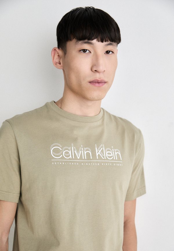 DOUBLE LOGO - Print T-shirt - tree house2