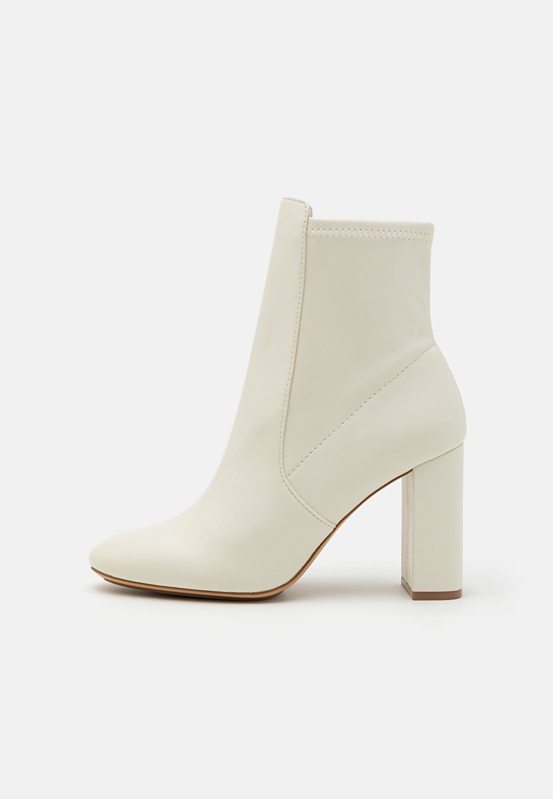 ALDO - LAURELLA - Magassarkú bokacsizmák - white/bone, Nagyítás