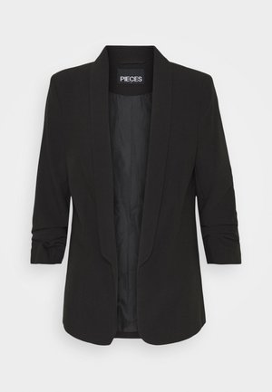 Blazer negro abierto por delante con mangas de tres cuartos y cuello tipo chal, etiquetado "Pieces" en el interior del cuello.