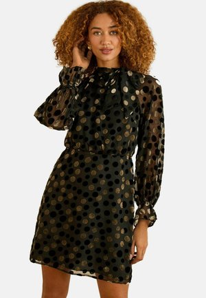 Rochie de zi - spot