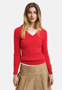 GANT STRETCH CABLE V-NECK - Strickpullover - ruby red