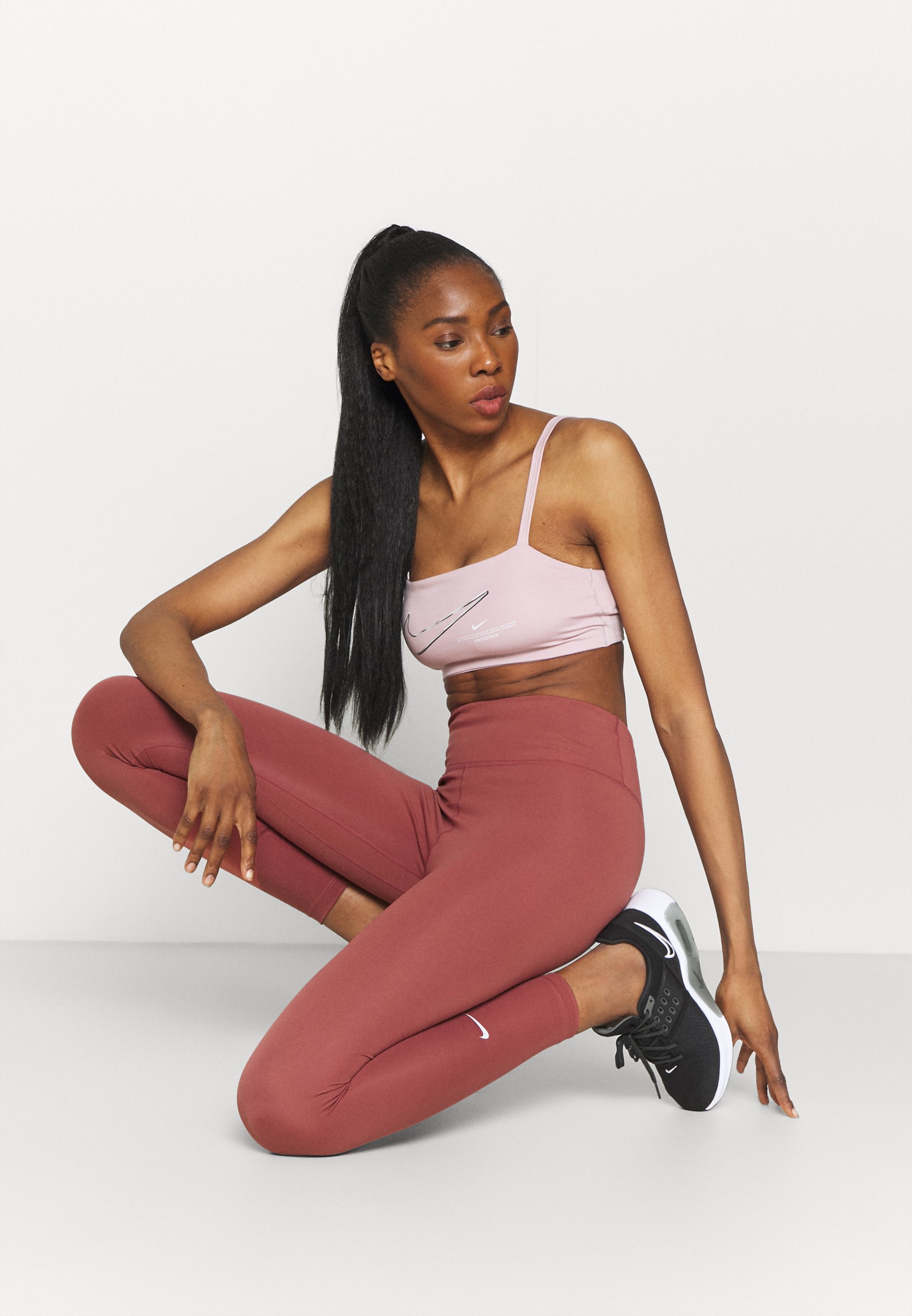 nike performance champagne tights