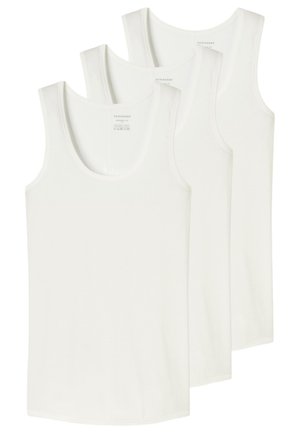 Trois débardeurs blancs unis empilés, montrant les vues de face avec des encolures dégagées et une texture de tissu doux.