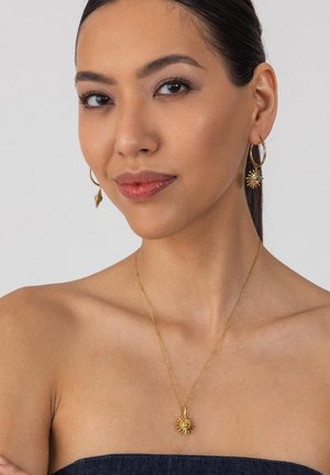 PURELEI, PURELEI HALSKETTEN-SET INNER SUN - Ohrringe - gold-coloured