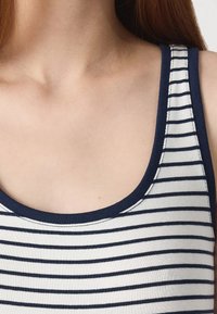 GAP TANK - Viršus - white/navy
