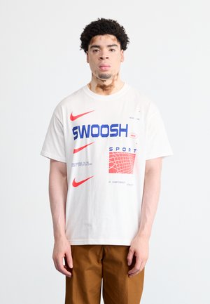 TEE SPORT - T-shirts med print - white