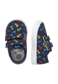 Marinefarbene Schuhe aus Stoff mit bunten Dinosauriermustern, ausgestattet mit zwei Klettverschlüssen und weißen Gummisohlen. Größe 18 ist innen sichtbar.