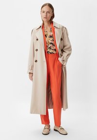 comma - Spodnie materiałowe