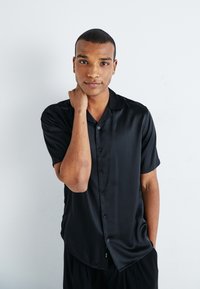 Only & Sons ONSSANTOS SOLID  - Chemise - black