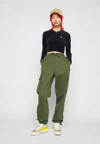 Jordan FLIGHT - Sweatshirt - black
