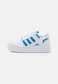 Unselected, footwear white/bright blue