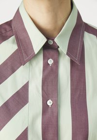 WEEKEND MaxMara Camicia - green