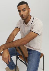 Jack & Jones PREMIUM JPRBLUWIN SS STS - Polo - hushed violet