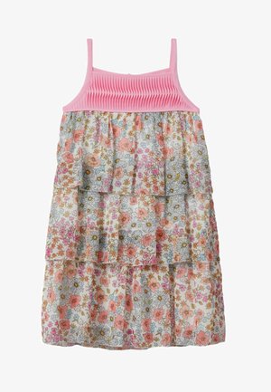 Vestito senza maniche da bambina con corpetto arricciato rosa e gonna a più balze con motivo floreale multicolore su sfondo bianco.