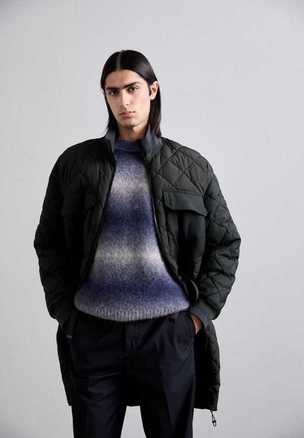 Winter coat - jet set3