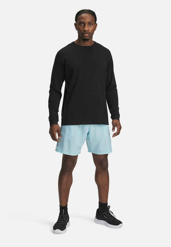 TECH WORDMARK - Sports shorts - stream2