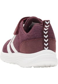 Hummel PACE  piaskowy