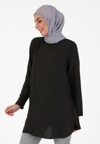 Modanisa Blouse - black