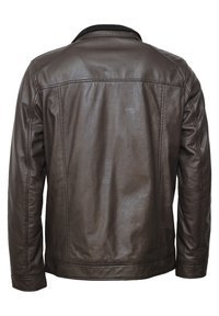 Bruine leren jas met een soepele textuur, klassieke kraag en eenvoudig ontwerp. Geen zichtbare hardware of versieringen.