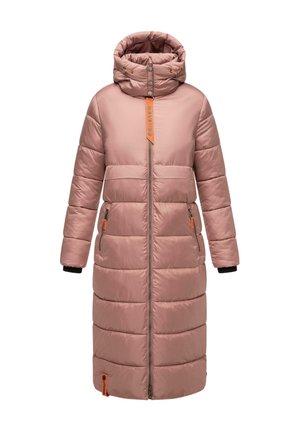 Parka lunga e imbottita di un morbido rosa, dotata di cappuccio, chiusura con zip frontale, due tasche laterali con dettagli arancioni e polsini neri. Texture liscia.