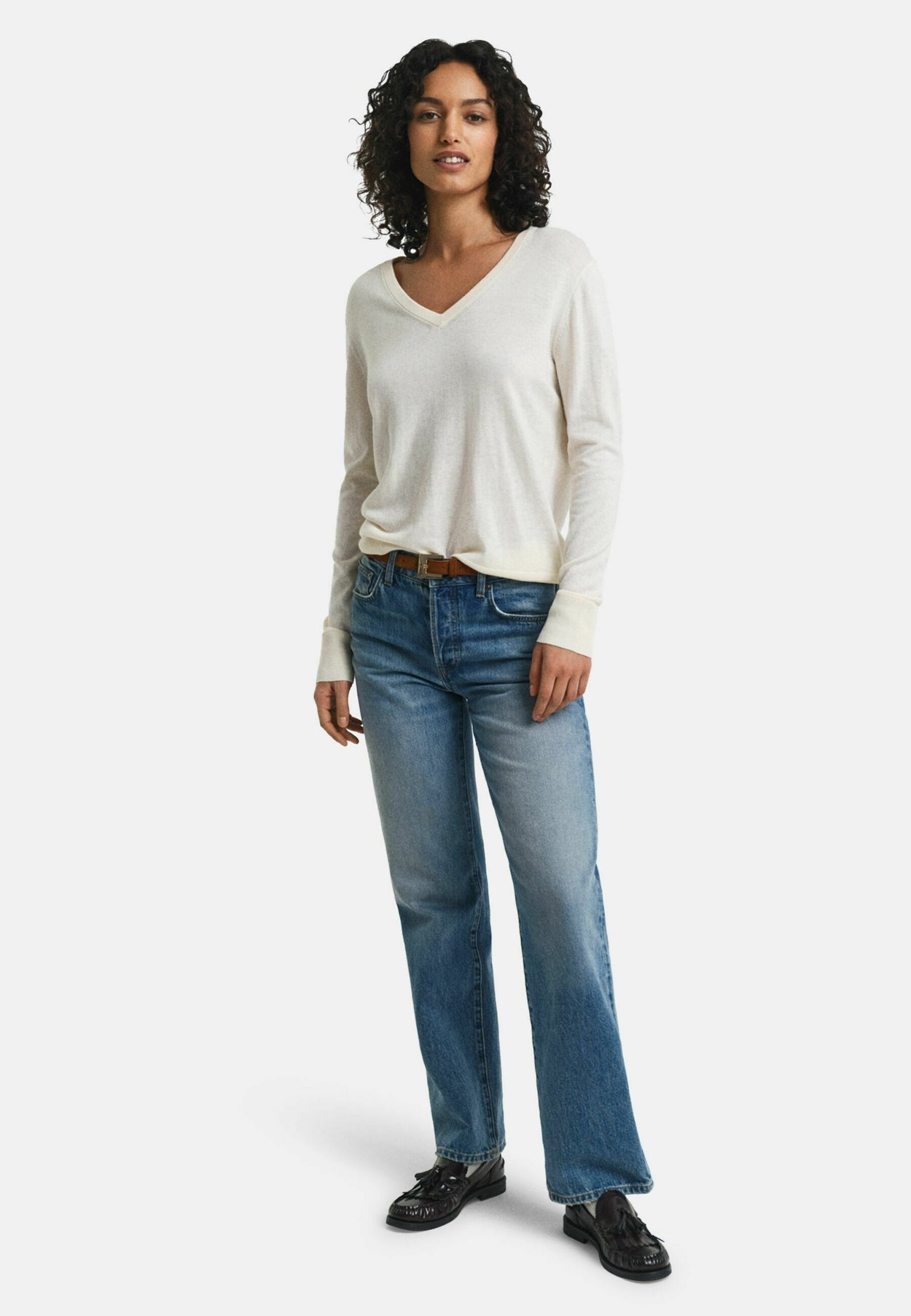 V-NECK