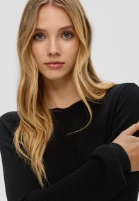 QS MIT DOBBY STRUKTUR - Strickpullover - schwarz