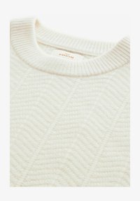 Vybrané, ecru white