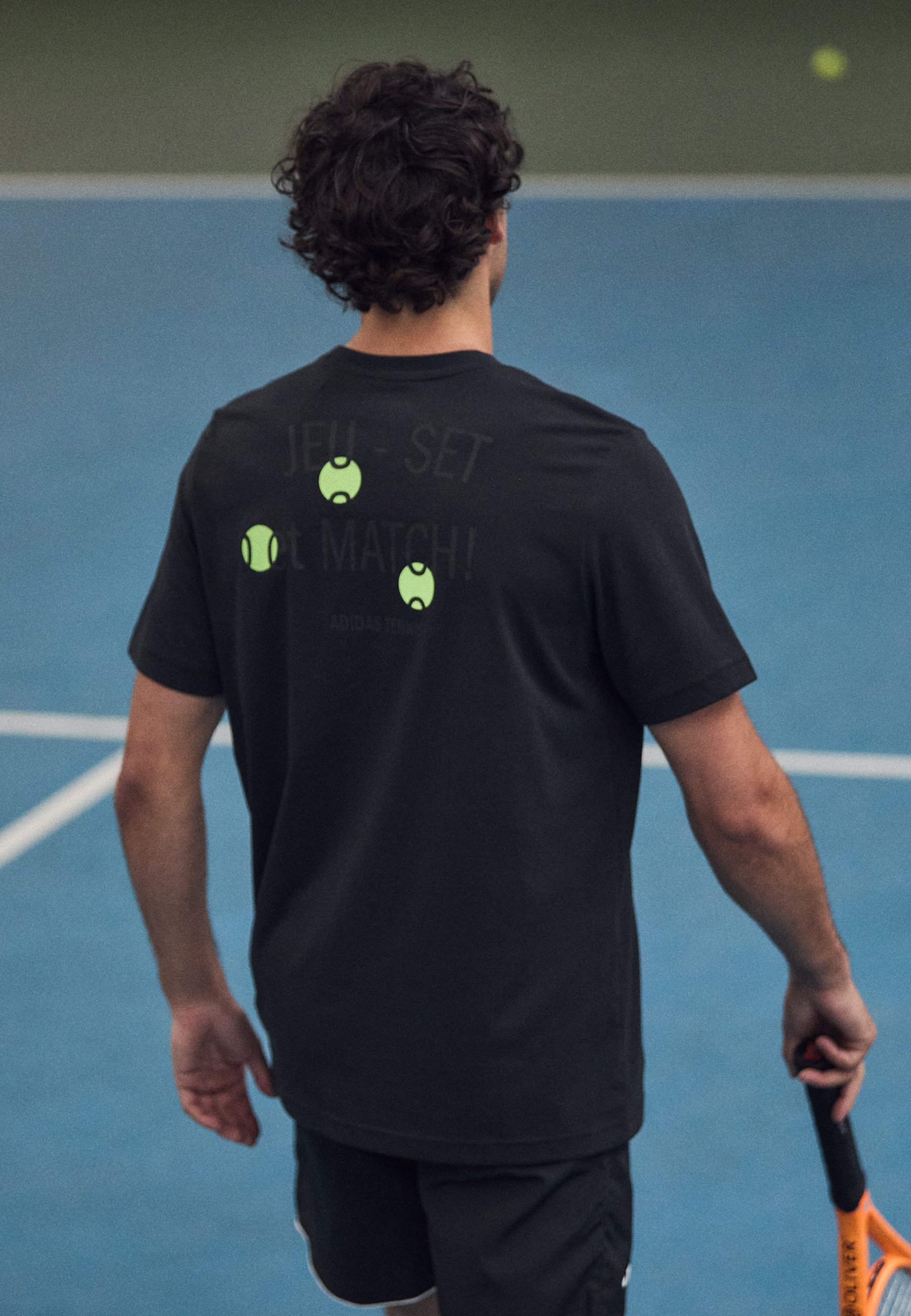 正品 adidas TENNIS GRAPHIC TEE アディダテニスTシャツ adidas Tennis Graphic Tee - White | Free Shipping with