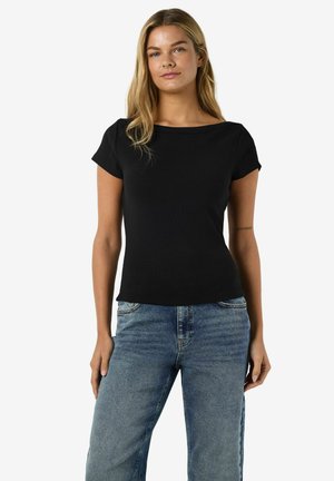 NMMAYA SS BOATNECK FWD NOOS - T-shirts - black