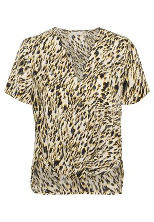 Blouse à manches courtes en tissu léger et doux, présentant un imprimé léopard jaune, noir et blanc, avec un décolleté en V profond et un détail enroulé à l'avant.