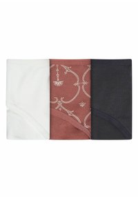 Zestaw trzech bawełnianych majtek: białe, rdzawoczerwone w biały kwiatowy wzór oraz granatowe. Każde z nich ma miękką teksturę i klasyczny krój.