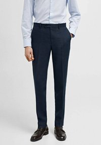 Mango Hlače za moške obleke - royal blue