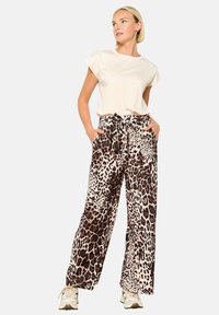 LolaLiza Broek - camel cinnamon