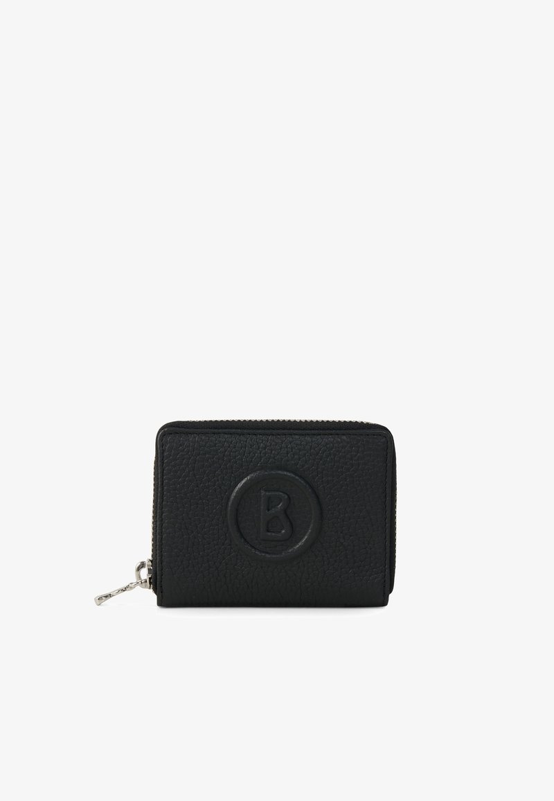 Cartera de cuero negro con un acabado texturizado, que presenta una letra "B" en relieve circular en el frente y un cierre de cremallera plateado.