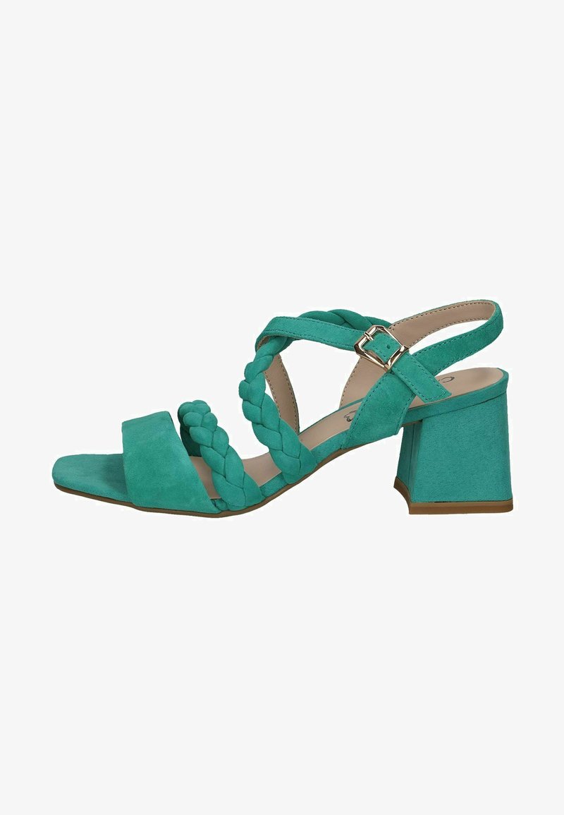 Teal suède sandalen met hakken, met gevlochten banden, open teen en een blokhak. Beschikt over een zijgesp voor een veilige pasvorm.