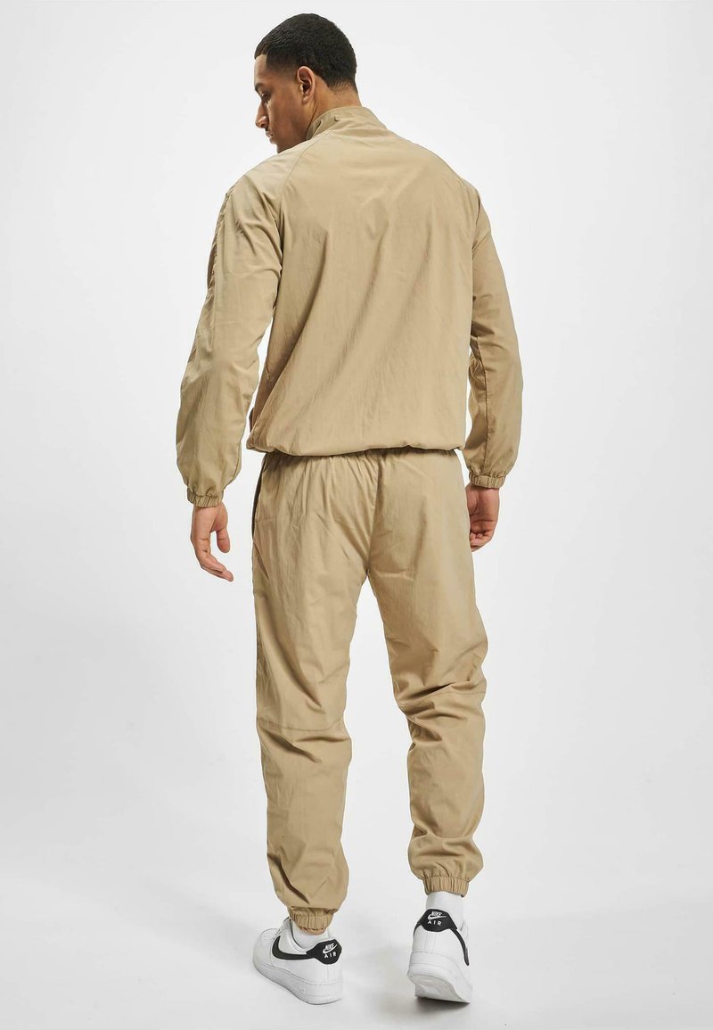 DEF SET Trainingspak beige