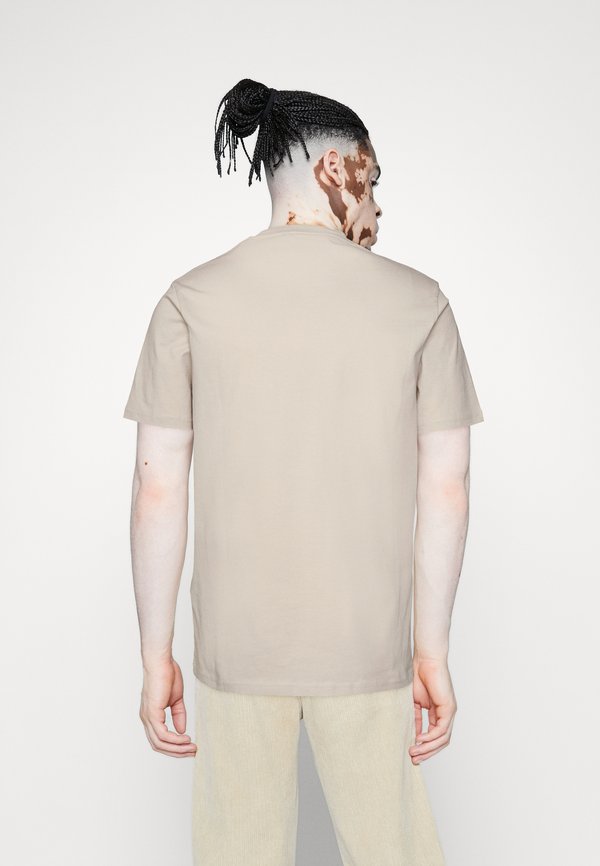 PLAIN - Basic T-shirt - cove3