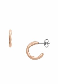 Roze gouden creolen met een golvend ontwerp. Voorzien van een zilveren stekker en achterkant voor een veilige draagervaring. Soepele textuur, eigentijdse vorm.