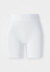 FREE EVOLVE CYCLIST - Hlače - silk white
