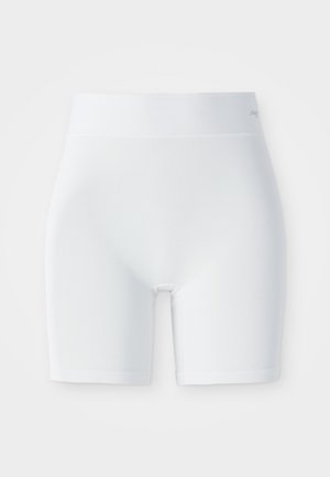 Witte elastische shorts met een gladde textuur, hoge tailleband en een getailleerd ontwerp, dat tot halverwege de dij reikt. Geen patronen of extra hardware.